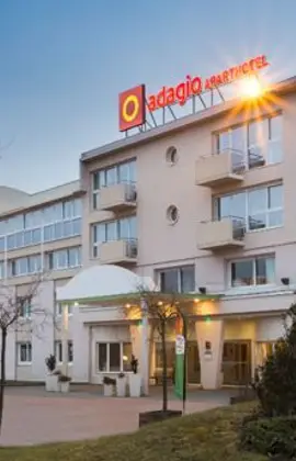 Parking Aparthotel Adagio Genève